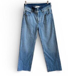Abercrombie & Fitch The 90's Relaxed Jean High Rise Size 29 ( 8R) NEW